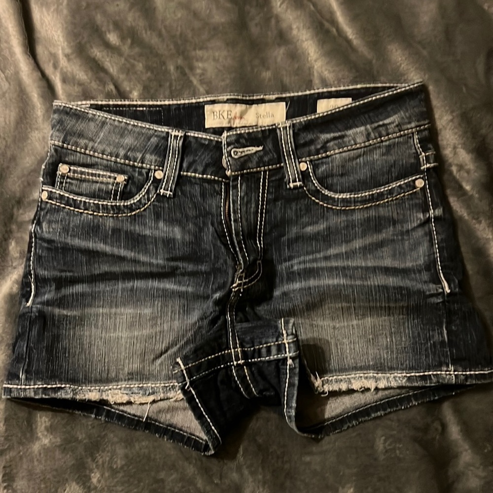 Women’s, BKE, denim shorts, 2.5” inseam